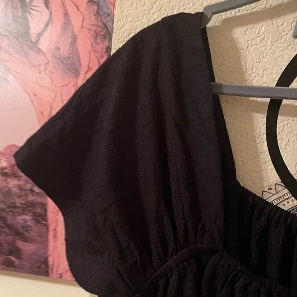 Plus Size Women’s black off the shoulder midi dress size XL pre-owned - Picture 3 of 10